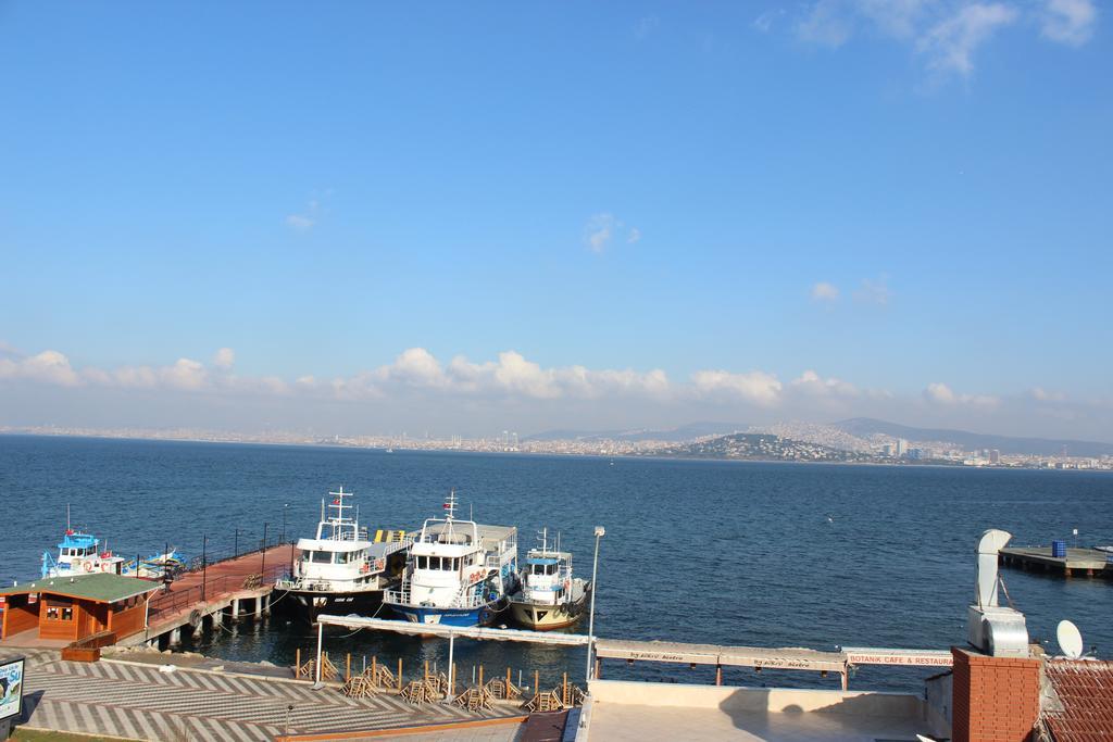My Way Terrace Hotel Adalar Bagian luar foto