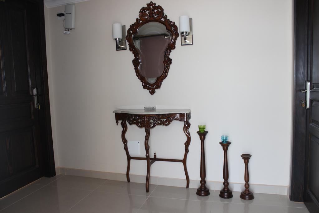 My Way Terrace Hotel Adalar Ruang foto