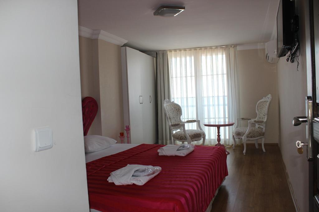 My Way Terrace Hotel Adalar Ruang foto