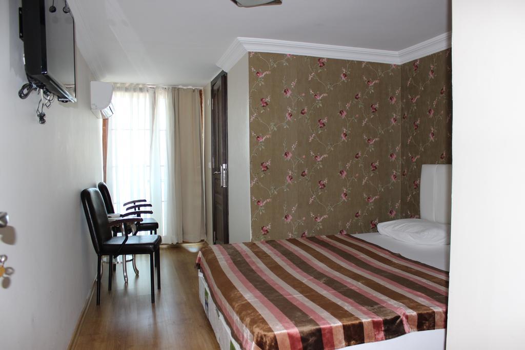 My Way Terrace Hotel Adalar Ruang foto